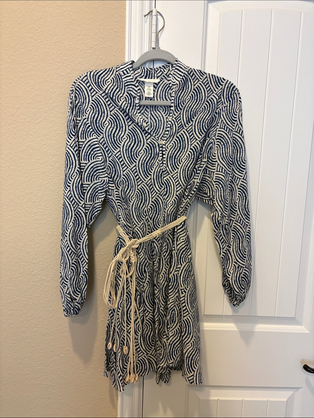 H&M Navy & cream Patterned Mini Dress with Braided seashell belt